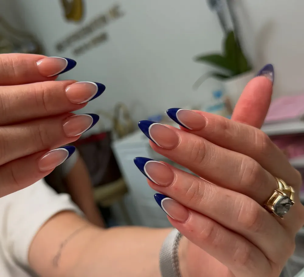 Nail set by Saaha Nails